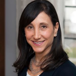 Meet your Posher, Debbie